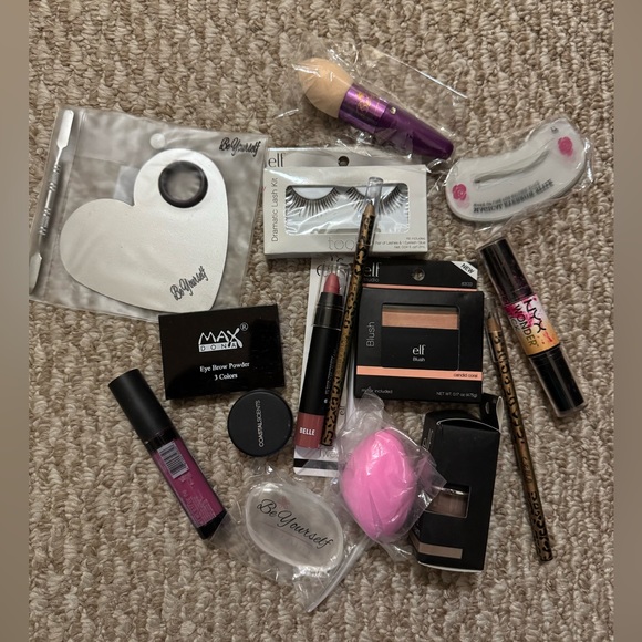 BUNDLE OF 50Mixed Makeup Assorted Brands and Products LipstickEyeshadow Etc